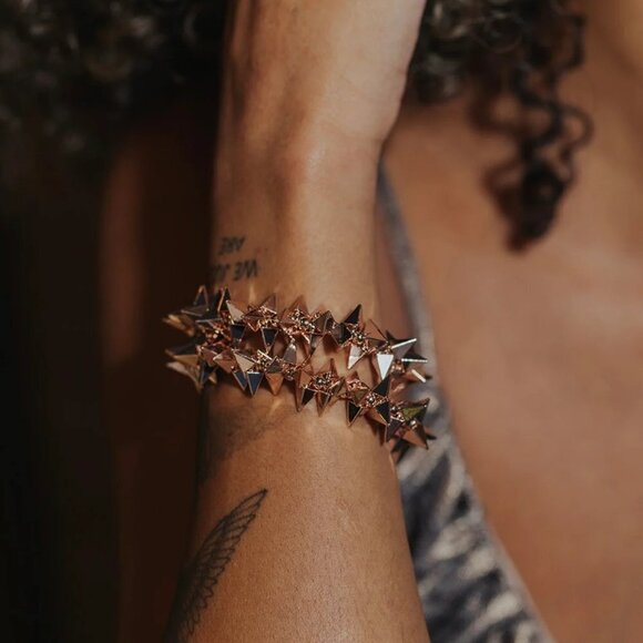 KC Chic Dubai Duo Rose Gold Stainless Steel‎ Pyramid Bracelet Set - Picture 2 of 4